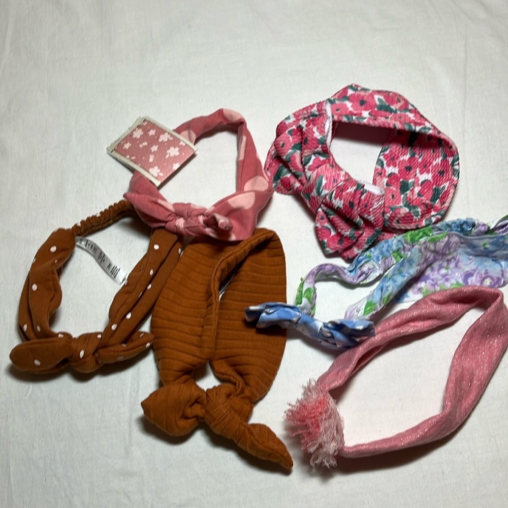 Bundle of baby headbands, size 3M and up